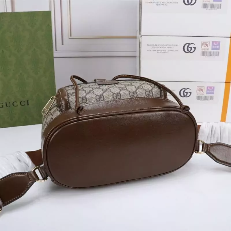 gucci aaa qualite sac a dos  pour femme s_103bb2b4